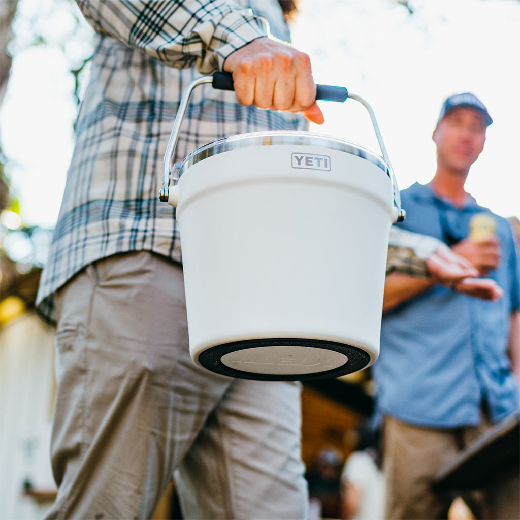 YETI Rambler 7.6 Beverage Bucket