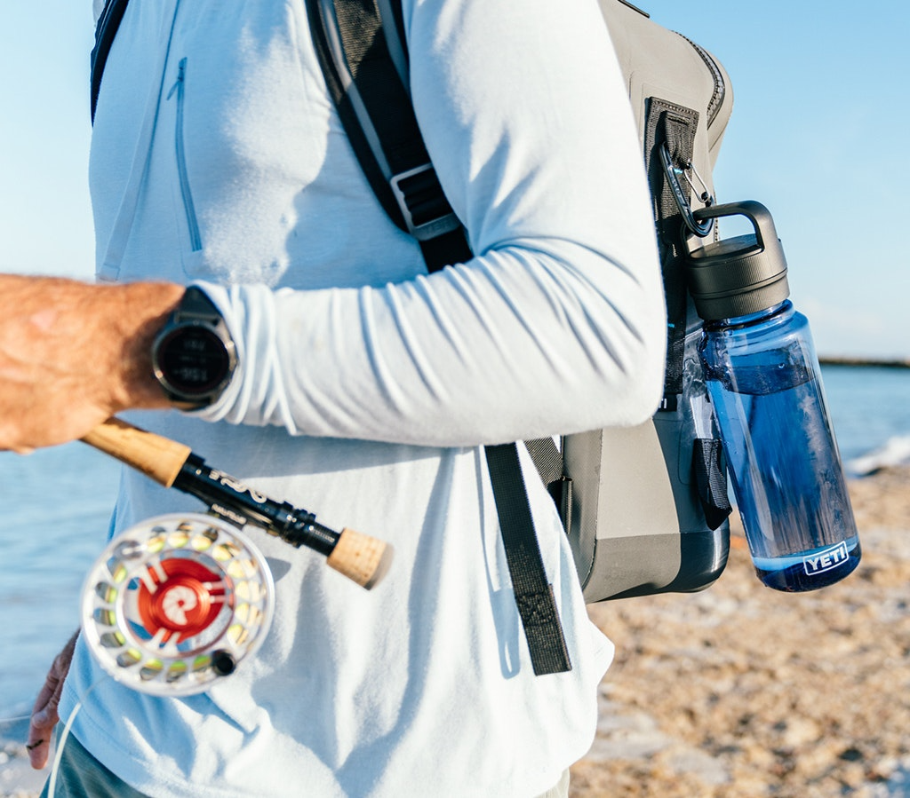 YETI Yonder 25 Bottle With Chug Cap