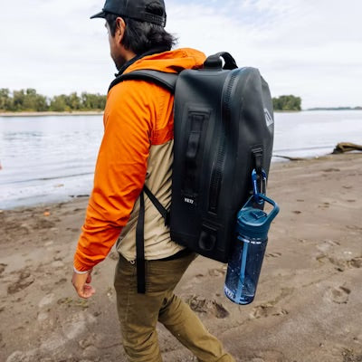 YETI Yonder™ 25 oz (750 ml) Water Bottle