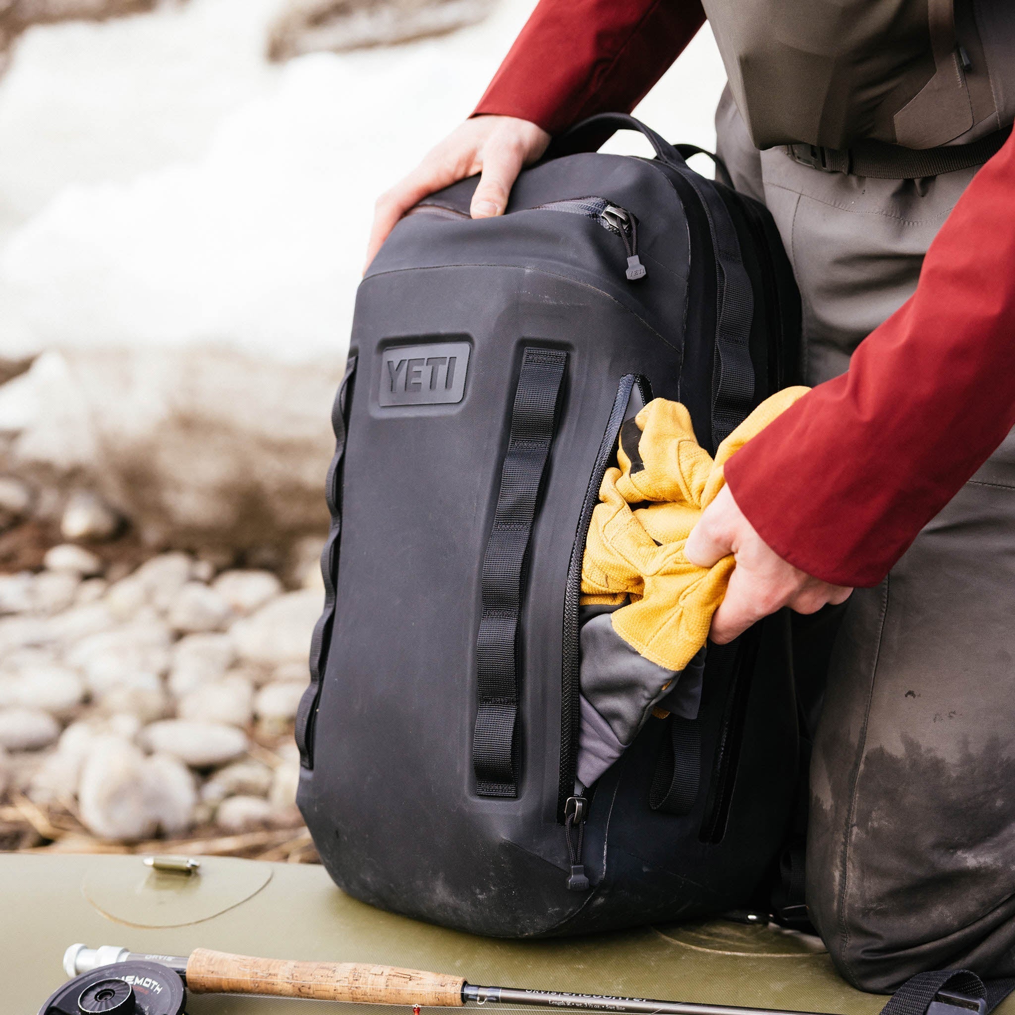 YETI Cayo™ 15Lオールウェザー バックパック – YETIジャパン合同会社