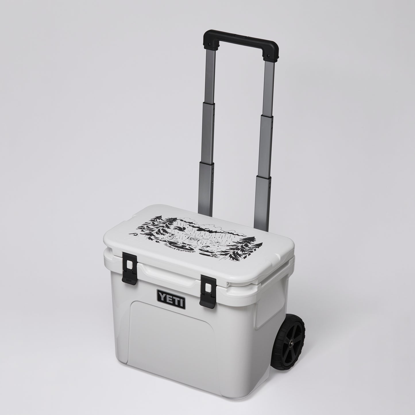Roadie® 32 ホイール付き クーラーボックス YETI × YUSUKE HANAI ×  FUJI ROCK FESTIVAL '26