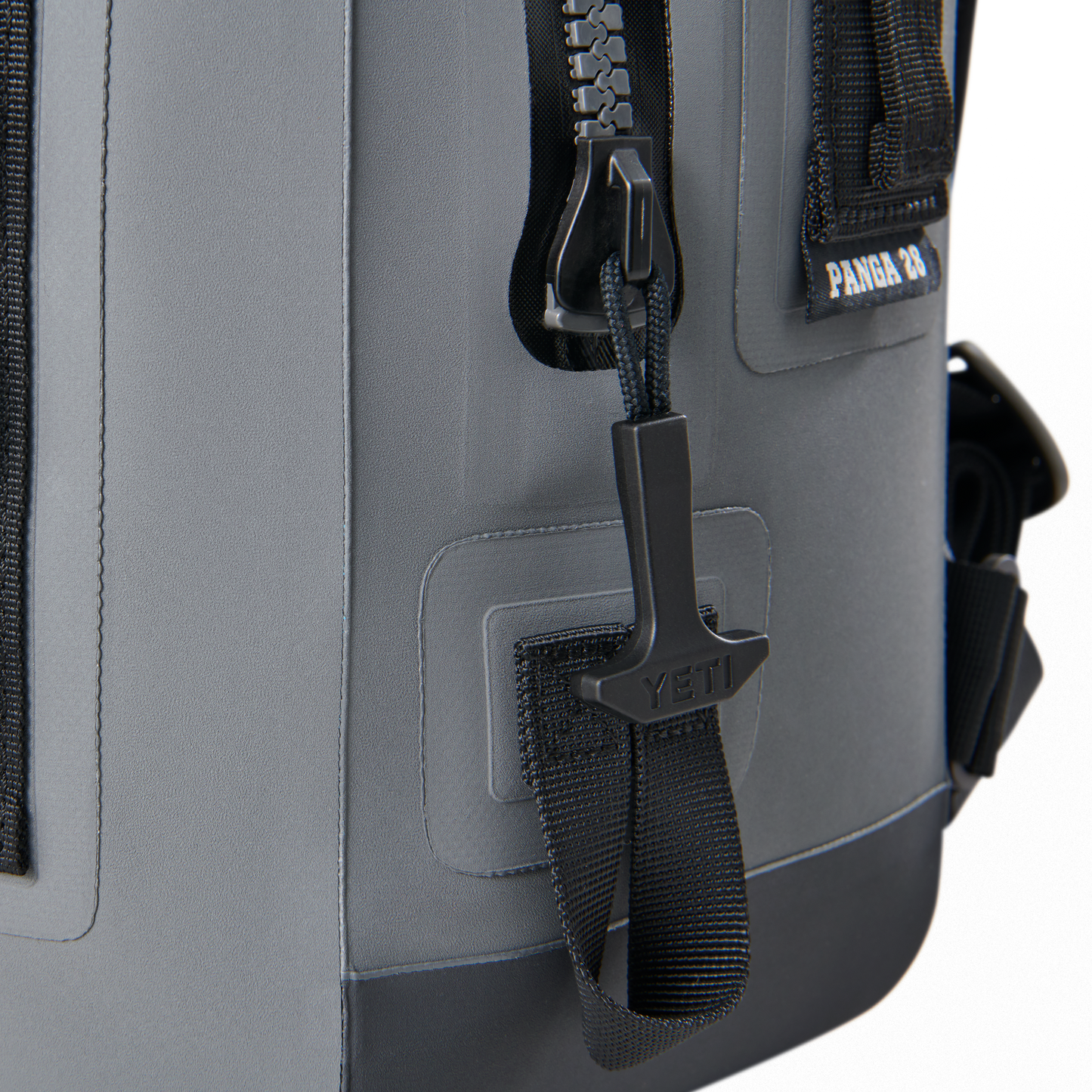 Panga® 28L防水バックパック