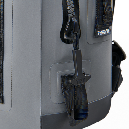 Panga® 28L防水バックパック
