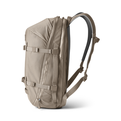 Crossroads® 27Lバックパック