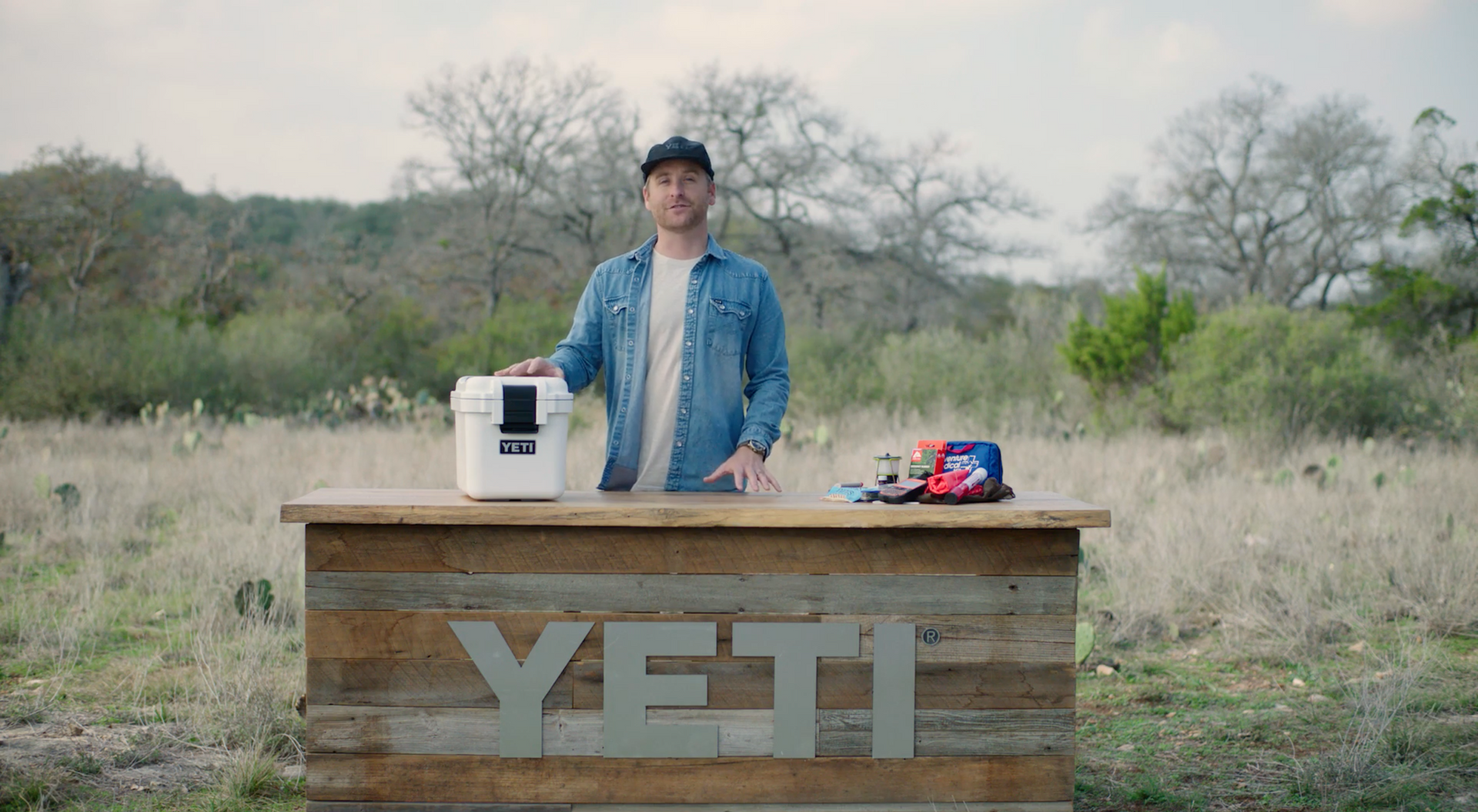 ビデオをロード：