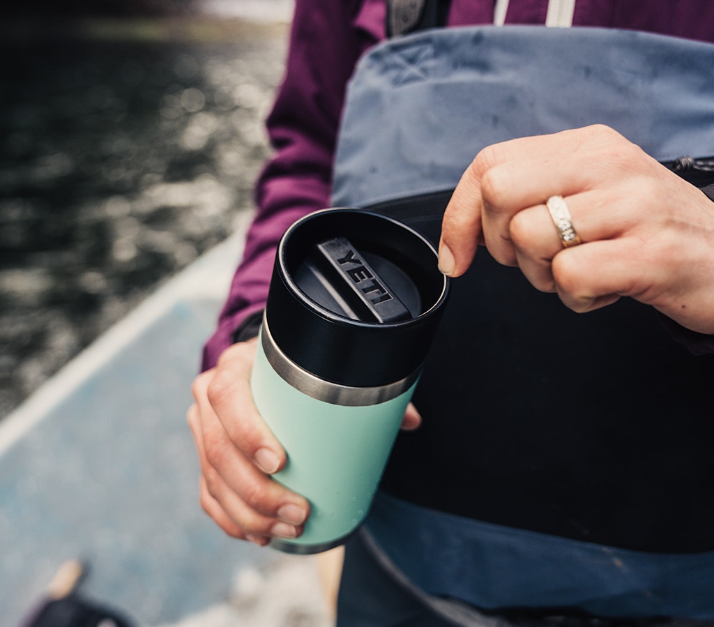 ⭐️YETI⭐️Rambler 18oz ボトル リッヂライン 限定カラー 新品 YETI Rambler® 18 oz (532 ml) Bottle – YETIジャパン合同会社