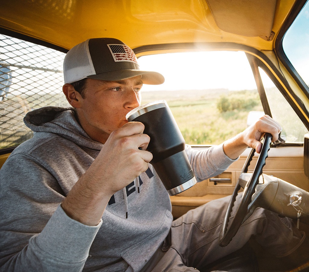 YETI Rambler® 30 oz (887 ml) Travel Mug