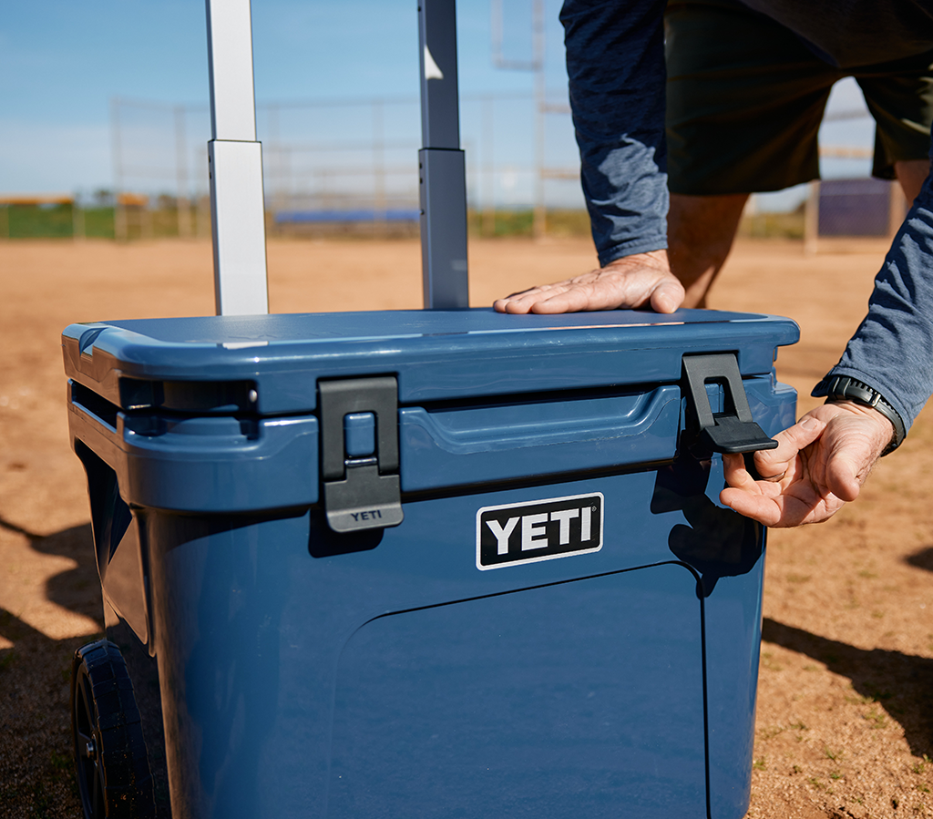 YETI Roadie® 32 Wheeled Cool Box