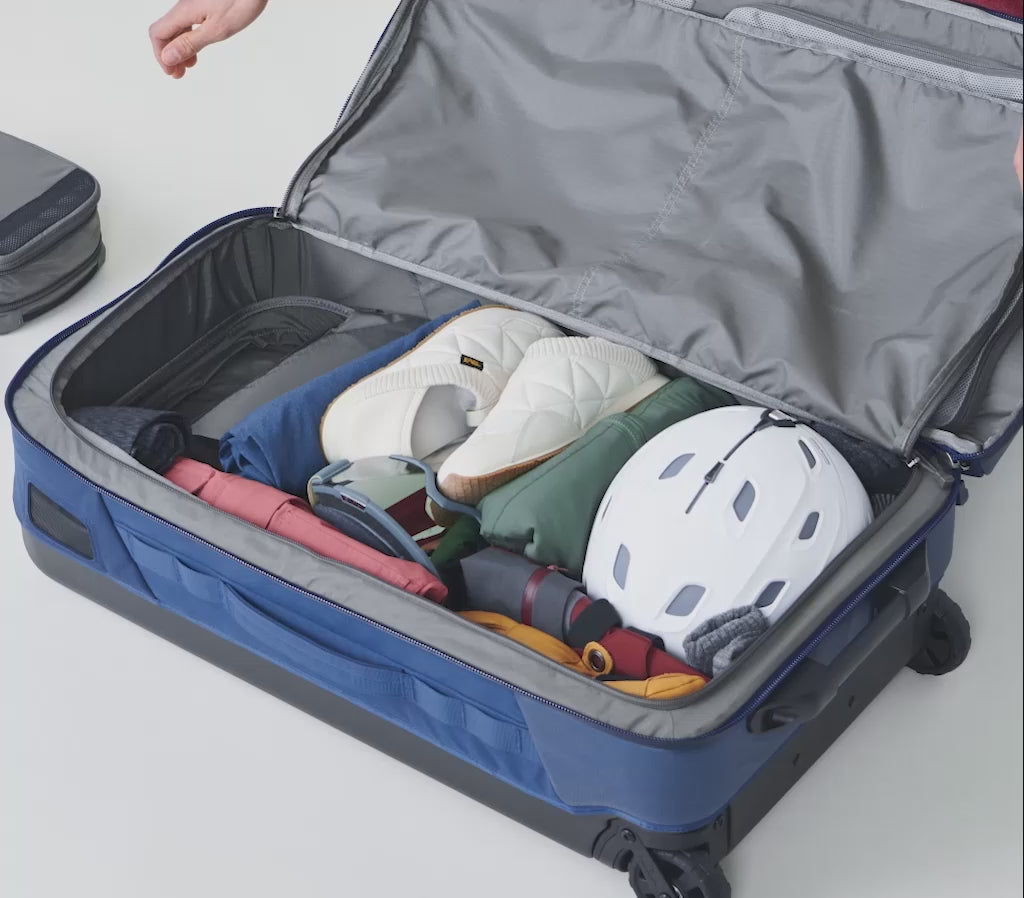 YETI Crossroads® 73 L / 29" Luggage